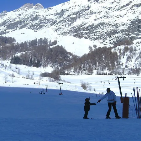 شقة Apartmenthaus Innerkratzerhof