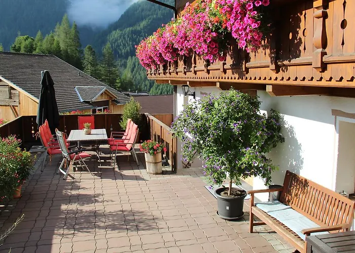 Apartmenthaus Innerkratzerhof * Prägraten
