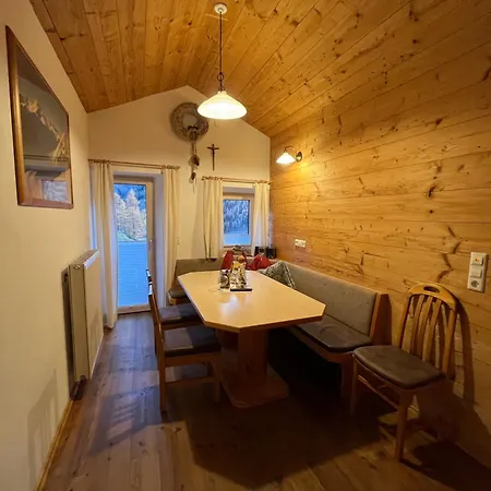 아파트 Apartmenthaus Innerkratzerhof Prägraten