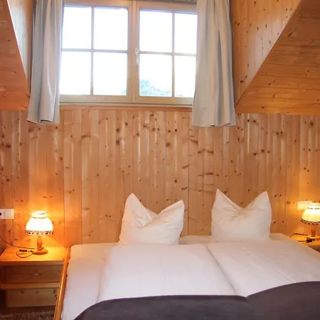 Apartmenthaus Innerkratzerhof Apartment Pragraten