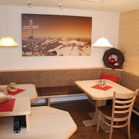 Apartmenthaus Innerkratzerhof Pragraten